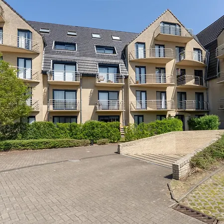 Goldsands Iii With Parking By Interhome Apartment